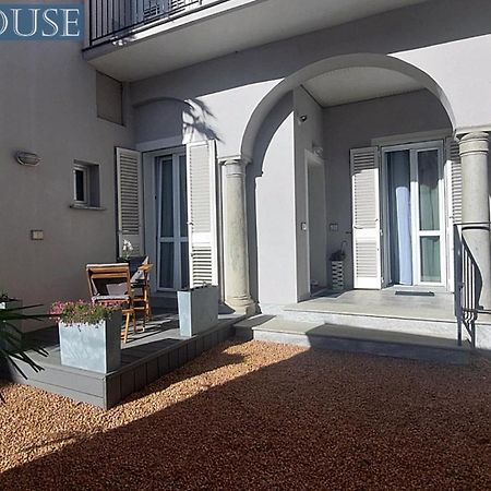 Ferienwohnung Palm House Brusimpiano Exterior foto